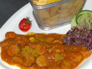 Currywurst mit Original Thüringer Rostbratwurst